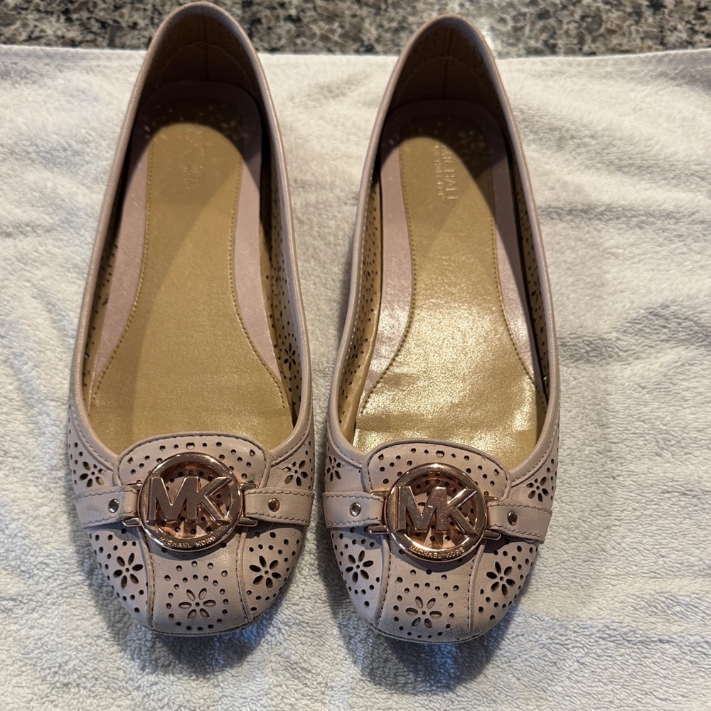 Michael Kors Women's Pink Ballet Flats